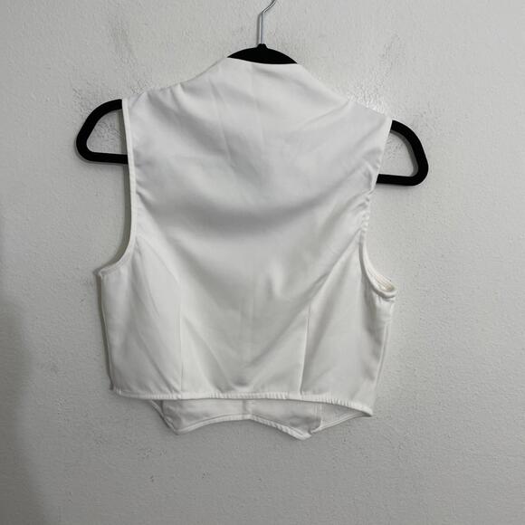 superdown Frasier Top in White Sleeveless M NWT $58 - Picture 7 of 7